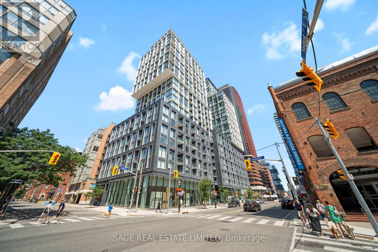 413 - 158 FRONT STREET E, Toronto, Ontario