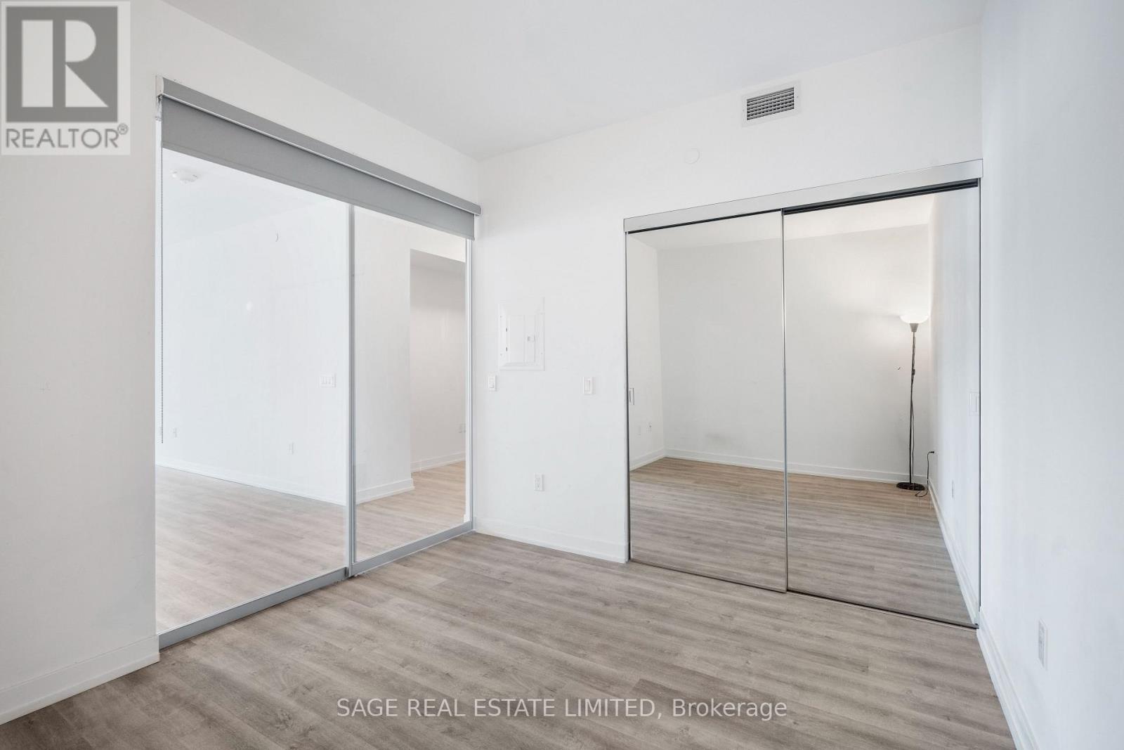 413 - 158 Front Street E, Toronto (Moss Park), Ontario  M5A 0K9 - Photo 12 - C12857460