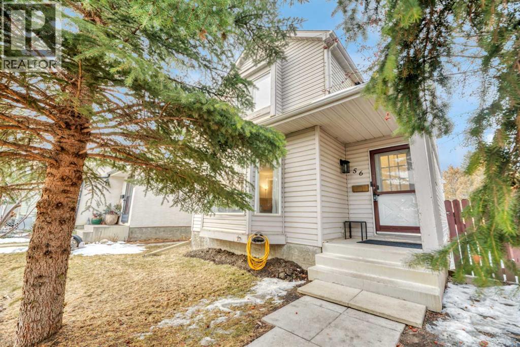 56 Woodglen Court Sw, Calgary, Alberta  T2W 4K3 - Photo 3 - A2286720