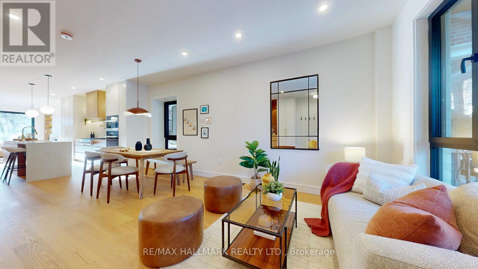 290 Waverley Road, Toronto, Ontario  M4L 3T6 - Photo 2 - E12857456