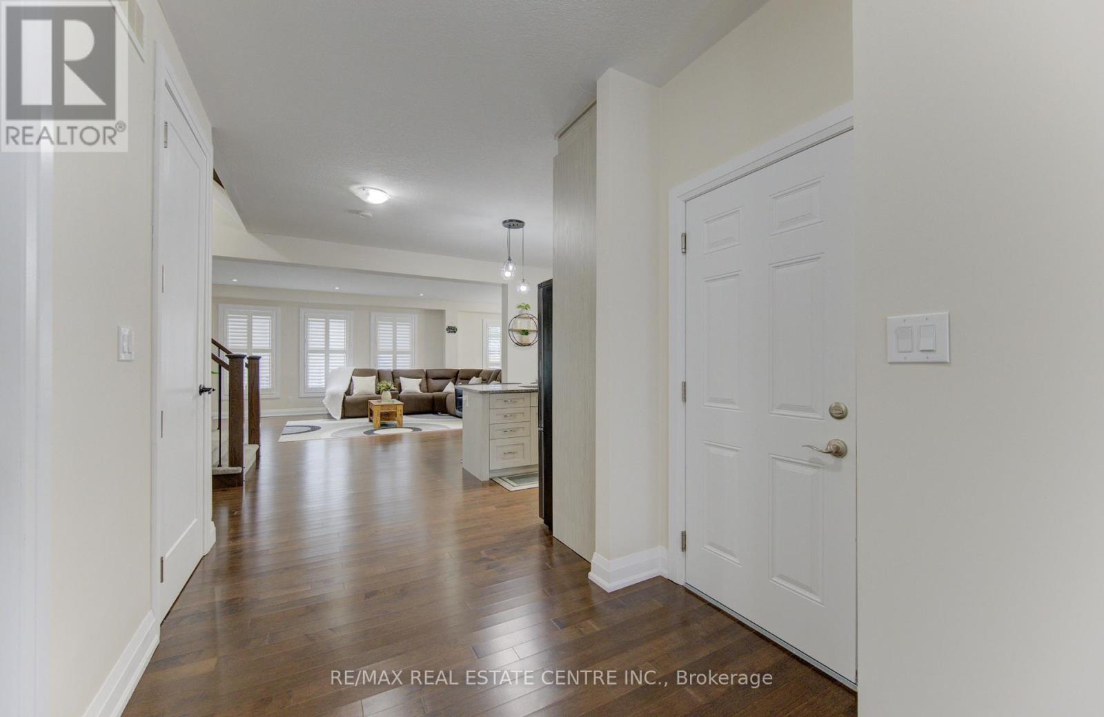 285 Sedgewood Street, Kitchener, Ontario  N2P 0G6 - Photo 8 - X12857452