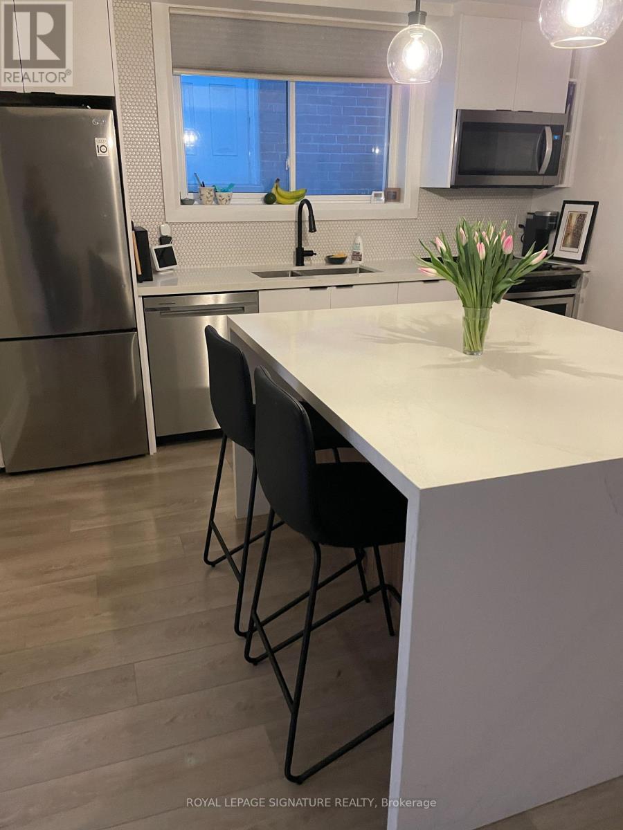 1 - 218 Wheeler Avenue, Toronto, Ontario  M4L 1V5 - Photo 15 - E12836412