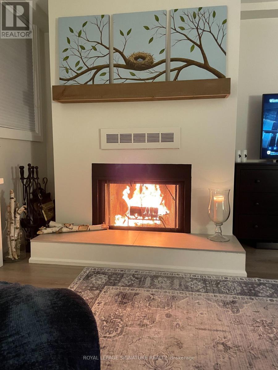 1 - 218 Wheeler Avenue, Toronto, Ontario  M4L 1V5 - Photo 4 - E12836412