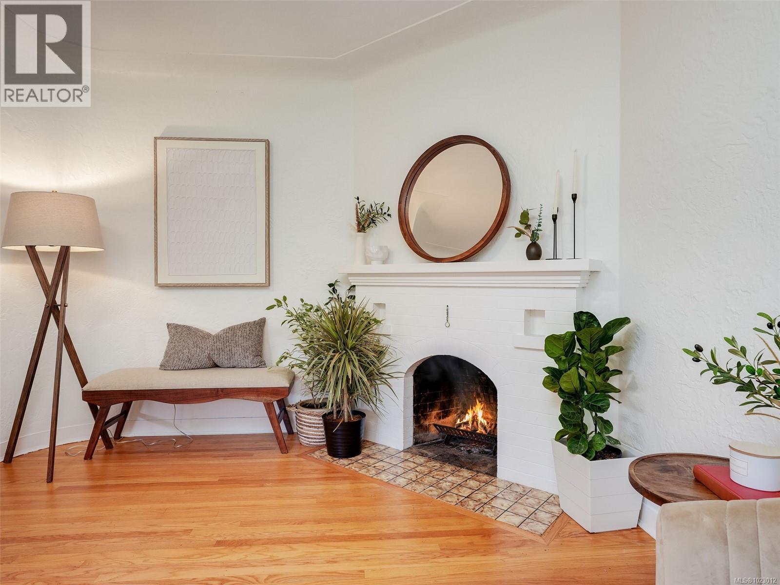 2659 Cadboro Bay Rd, Oak Bay, British Columbia  V8R 5J6 - Photo 4 - 1023012