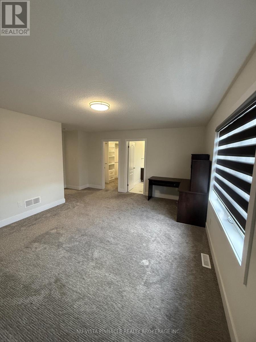 2985 Petty Rd. (Upper Level), London South, Ontario  N6L 0H1 - Photo 25 - X12857496