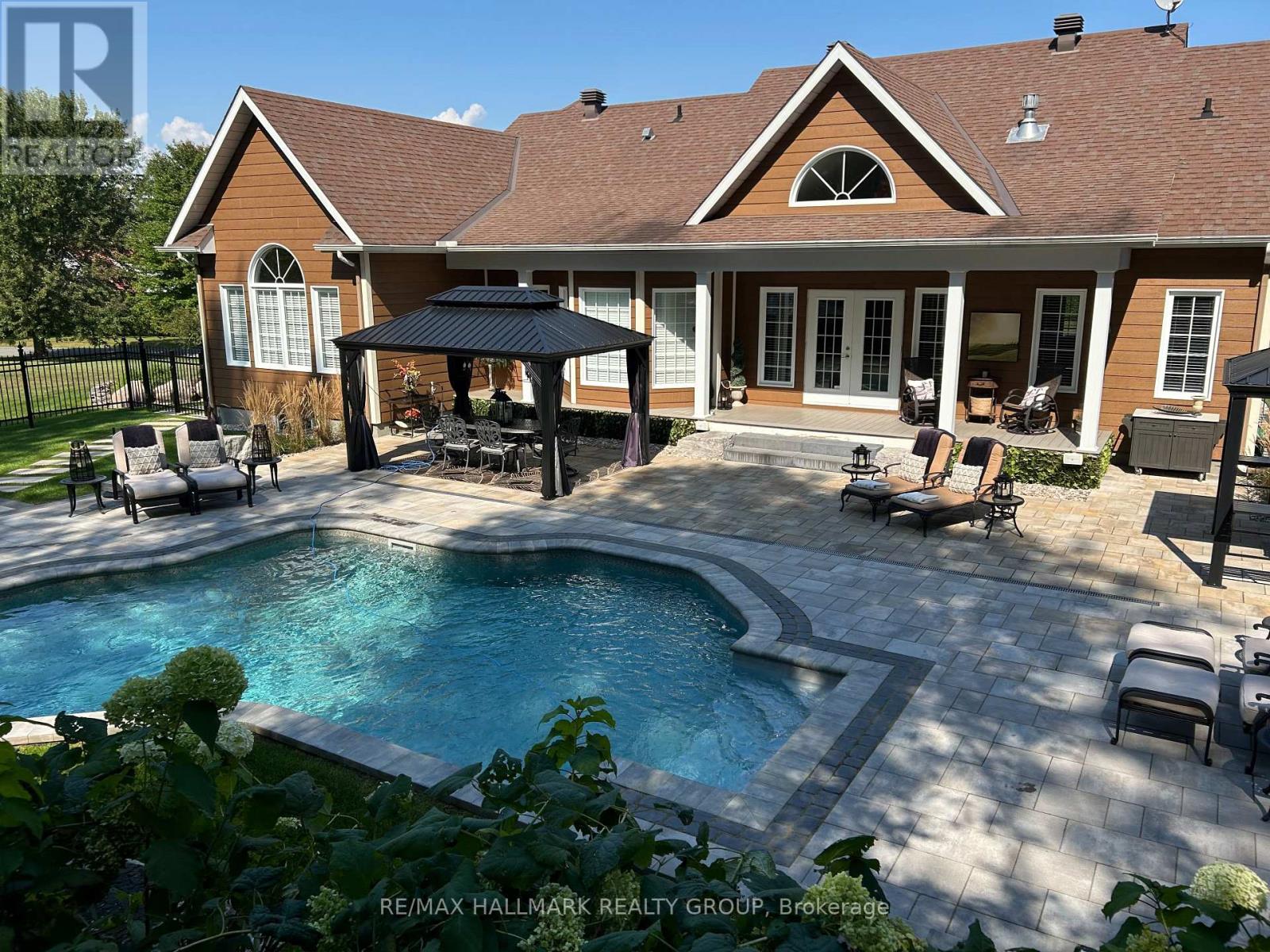 24 Radstock Lane, Champlain, Ontario  K6A 2R2 - Photo 3 - X12857482