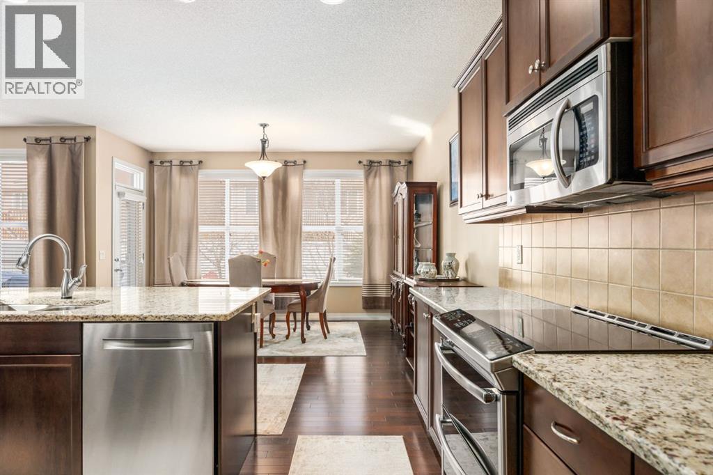 596 Everbrook Way Sw, Calgary, Alberta  T2Y 0E7 - Photo 12 - A2291228