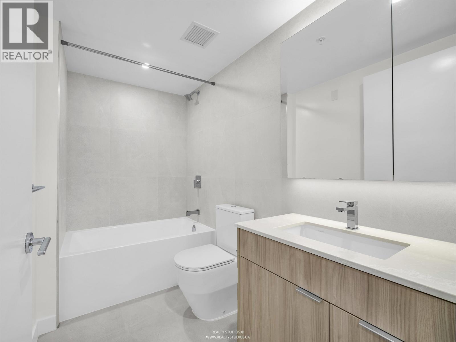 3501 6075 Wilson Avenue, Burnaby, British Columbia  V5H 2R5 - Photo 19 - R3096877