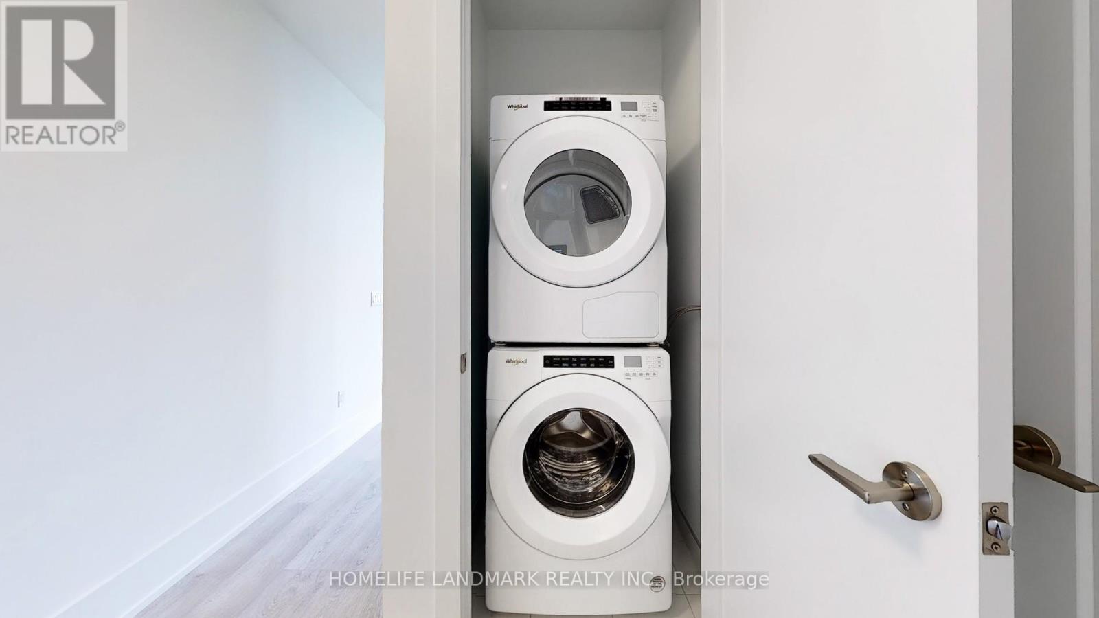 2004 - 480 Front Street W, Toronto, Ontario  M5V 0V5 - Photo 12 - C12857484