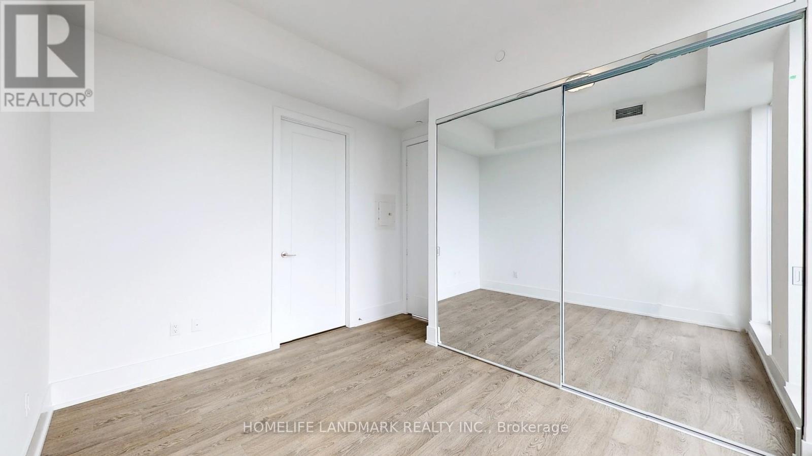 2004 - 480 Front Street W, Toronto, Ontario  M5V 0V5 - Photo 7 - C12857484