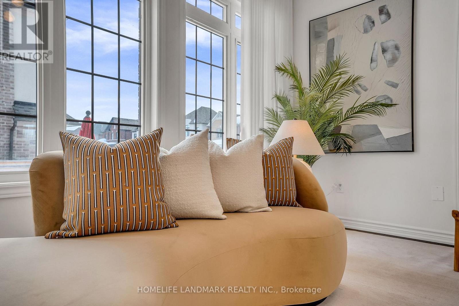 329 Danny Wheeler Boulevard, Georgina, Ontario  L4P 0K1 - Photo 12 - N12857488