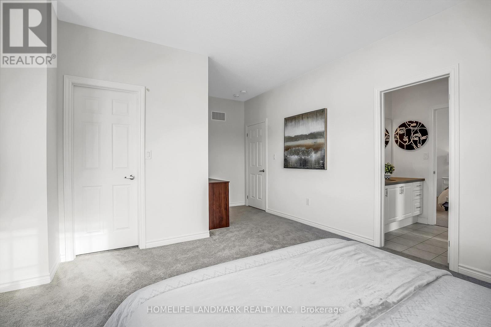 329 Danny Wheeler Boulevard, Georgina, Ontario  L4P 0K1 - Photo 33 - N12857488