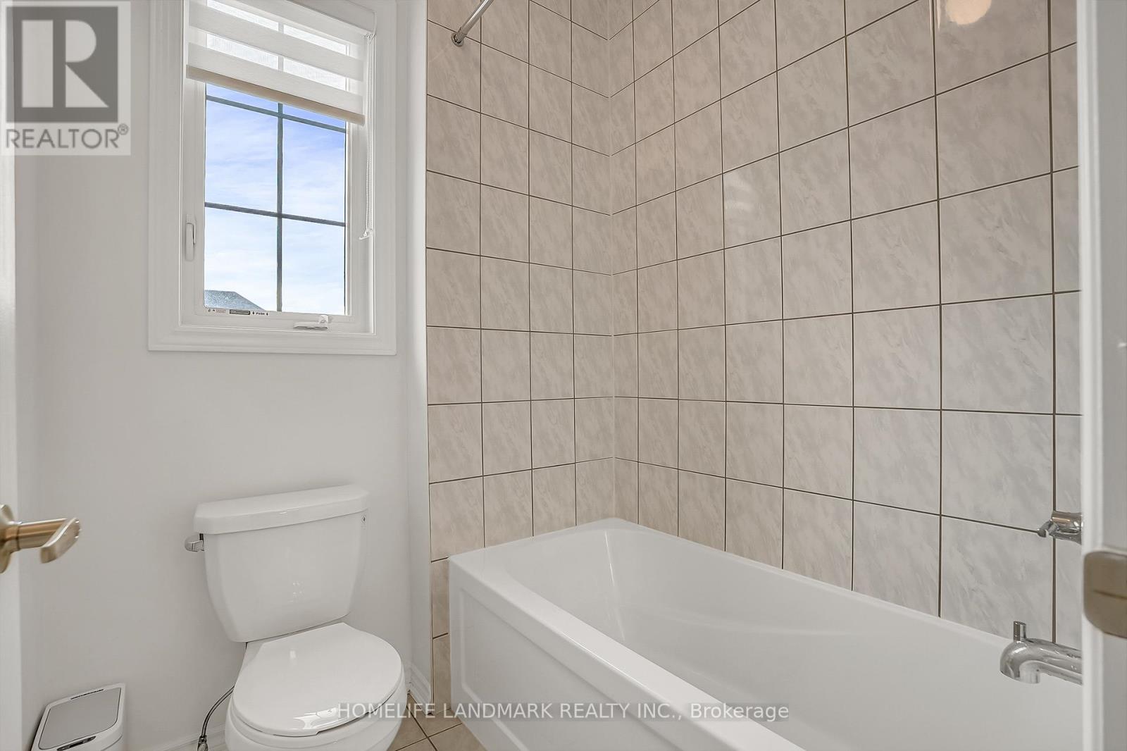 329 Danny Wheeler Boulevard, Georgina, Ontario  L4P 0K1 - Photo 37 - N12857488