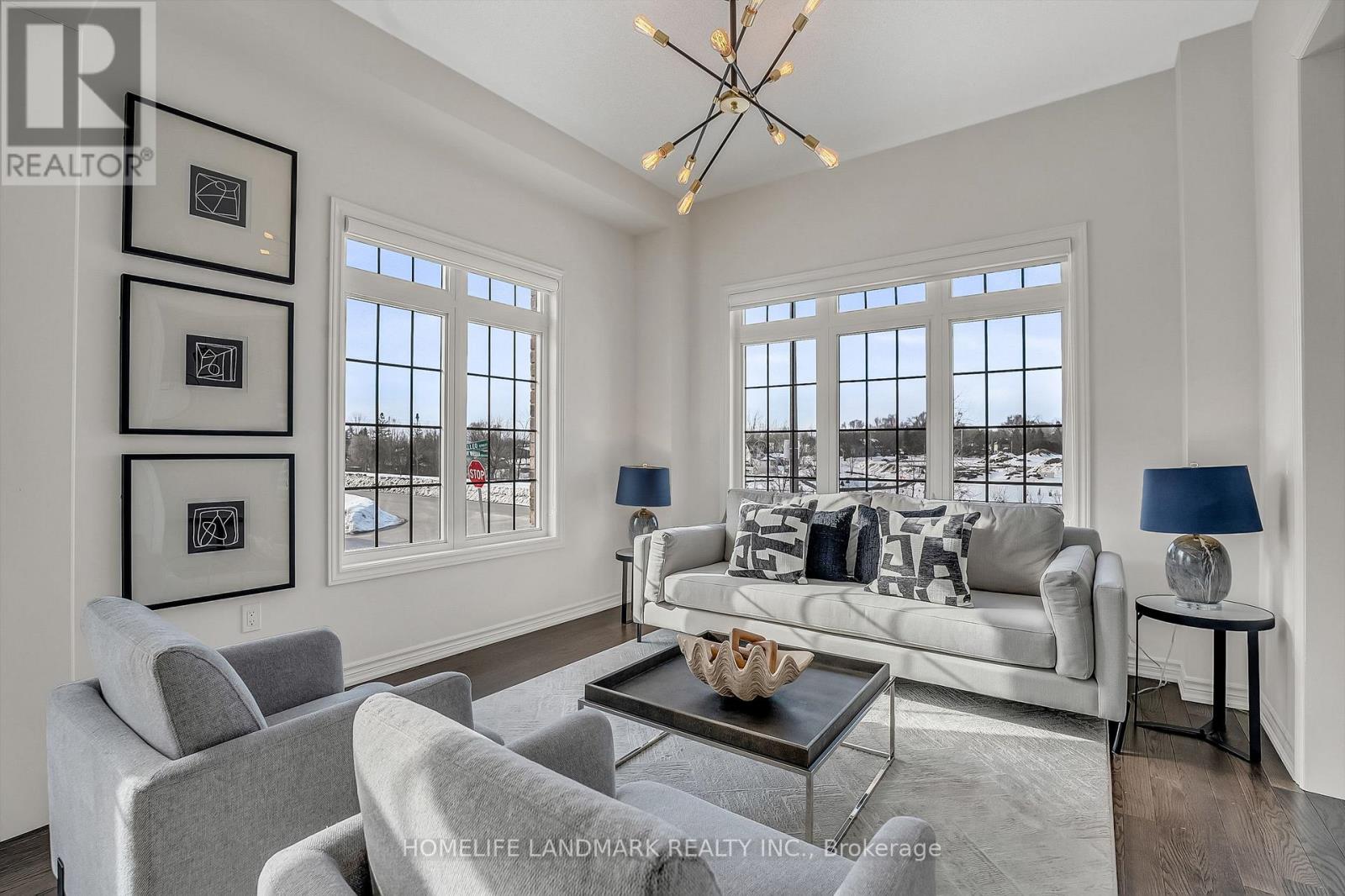 329 Danny Wheeler Boulevard, Georgina, Ontario  L4P 0K1 - Photo 4 - N12857488