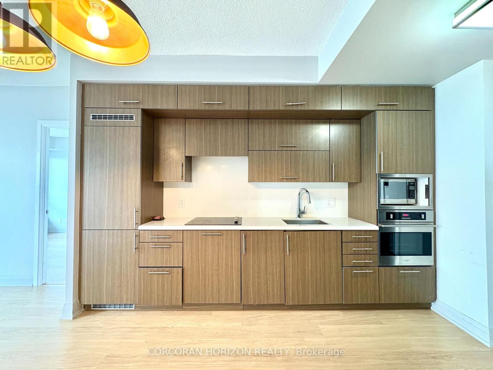 1611 - 2 Anndale Drive, Toronto, Ontario  M2N 0G5 - Photo 3 - C12853648