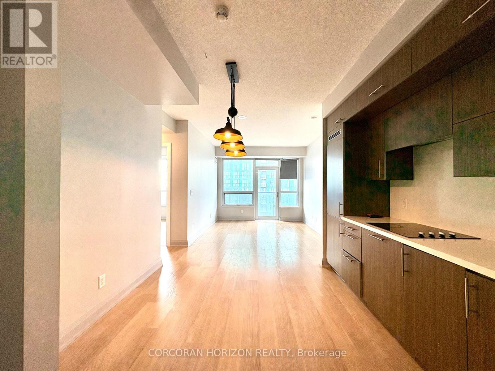 1611 - 2 ANNDALE DRIVE, Toronto, Ontario