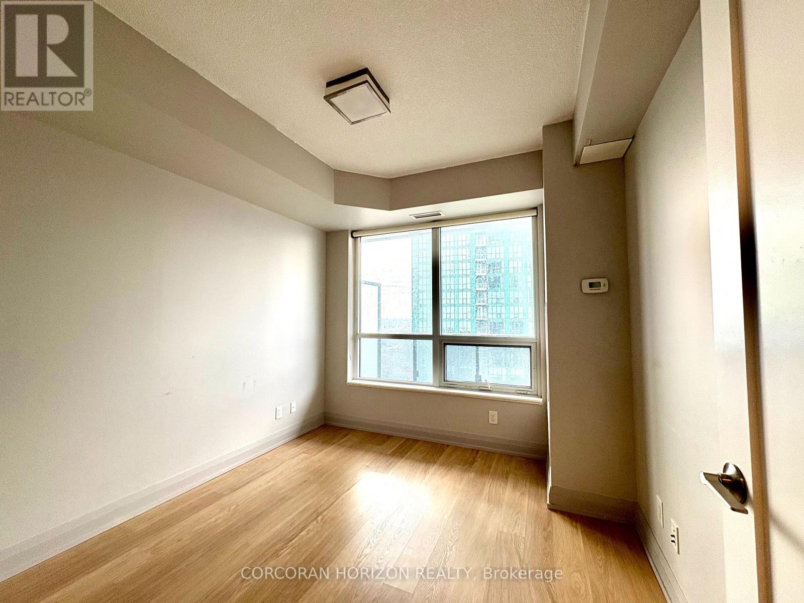 1611 - 2 Anndale Drive, Toronto, Ontario  M2N 0G5 - Photo 8 - C12853648