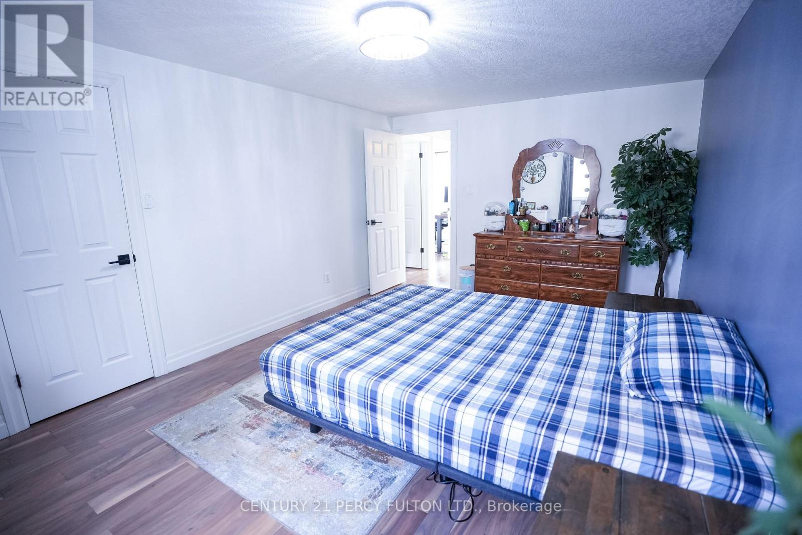 333 Rosette Drive, Waterloo, Ontario  N2K 3W7 - Photo 14 - X12857472