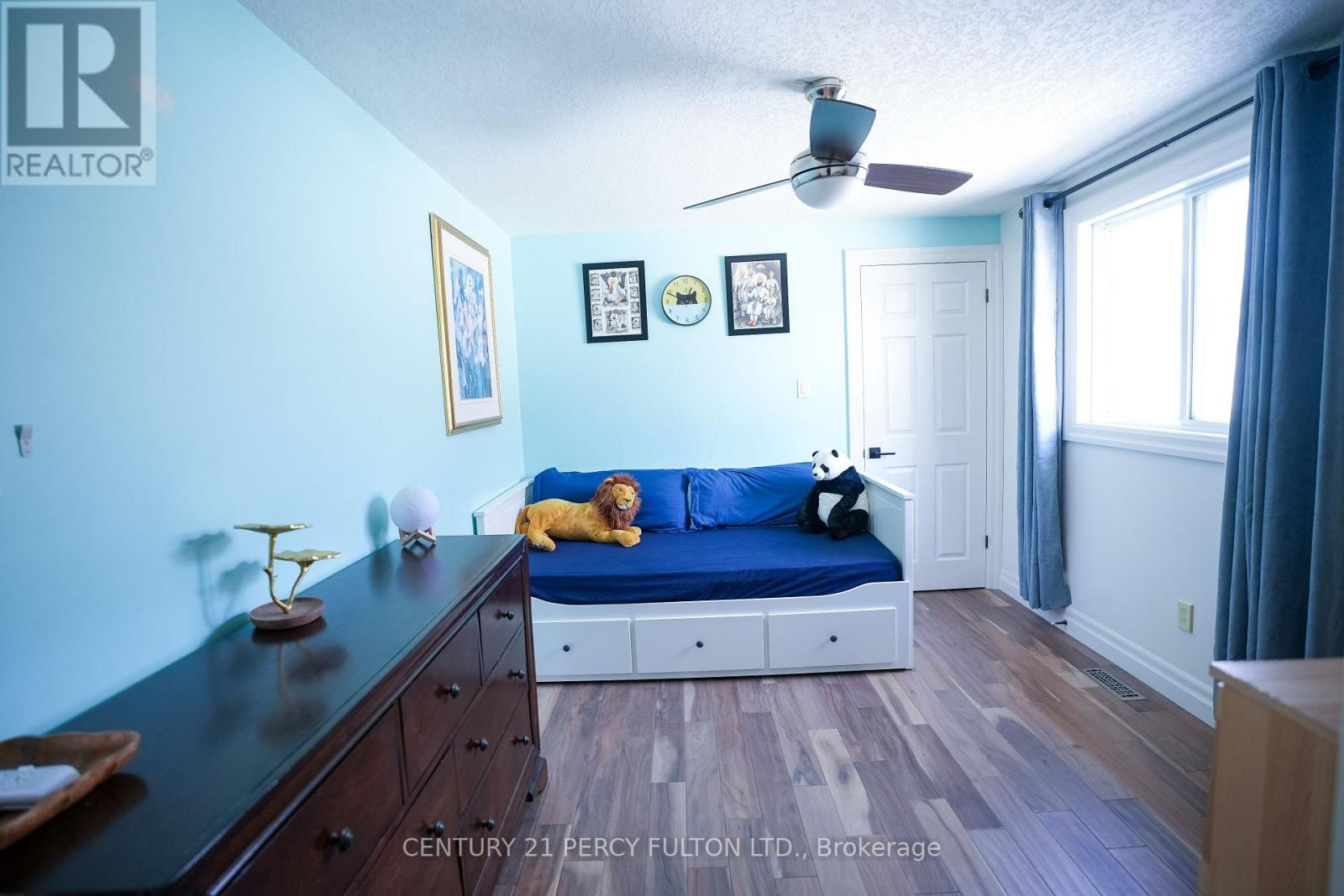 333 Rosette Drive, Waterloo, Ontario  N2K 3W7 - Photo 16 - X12857472