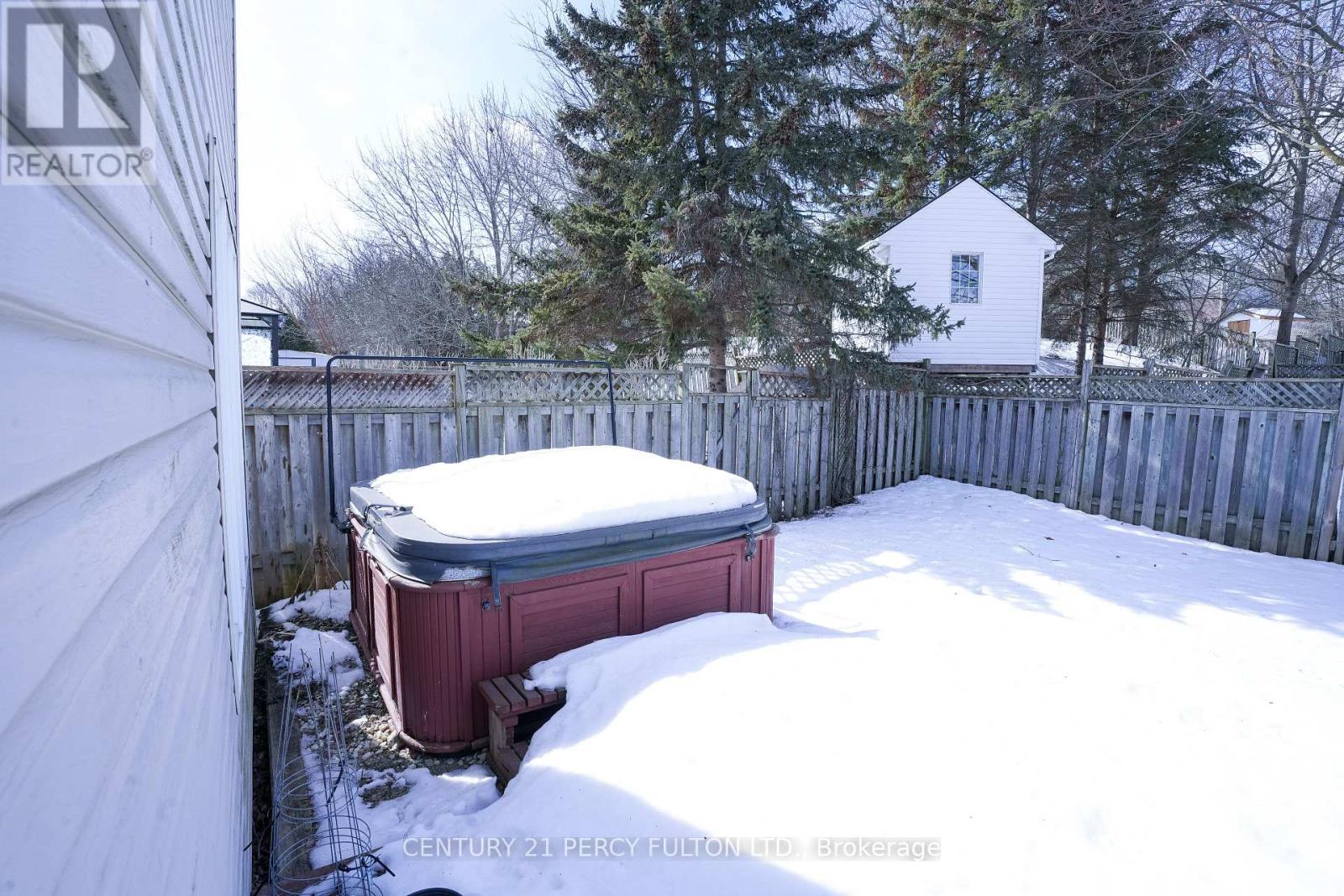 333 Rosette Drive, Waterloo, Ontario  N2K 3W7 - Photo 28 - X12857472