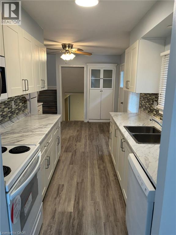 310 Magnolia Drive, Hamilton, Ontario  L9C 6P9 - Photo 7 - 40804454