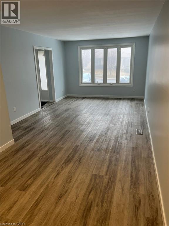 310 Magnolia Drive, Hamilton, Ontario  L9C 6P9 - Photo 6 - 40804454