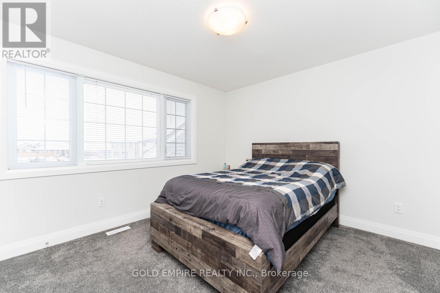 2177 Lockwood Crescent, Strathroy-Caradoc, Ontario  N0L 1W0 - Photo 34 - X12857502