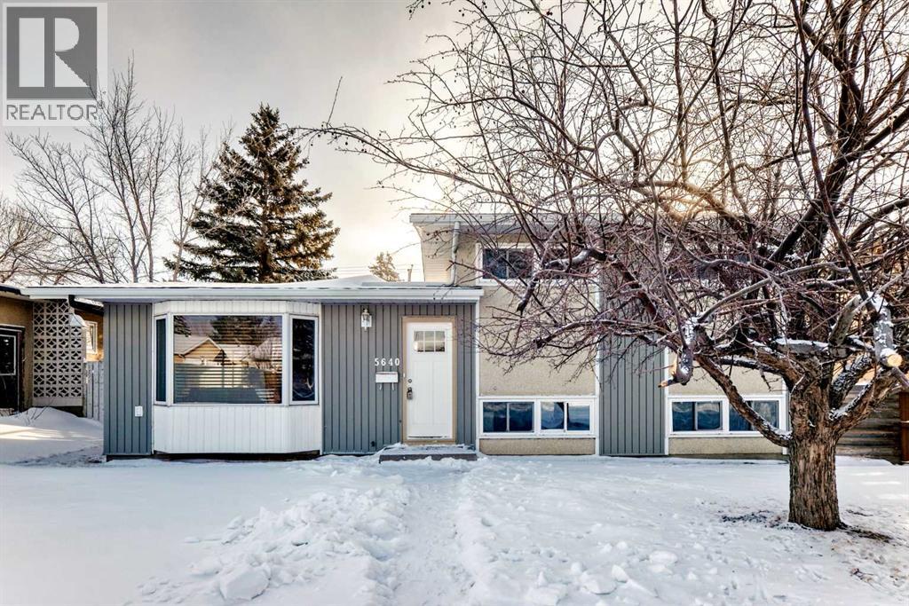 5640 Travis Street Ne, Calgary, Alberta  T2K 3W2 - Photo 1 - A2287901