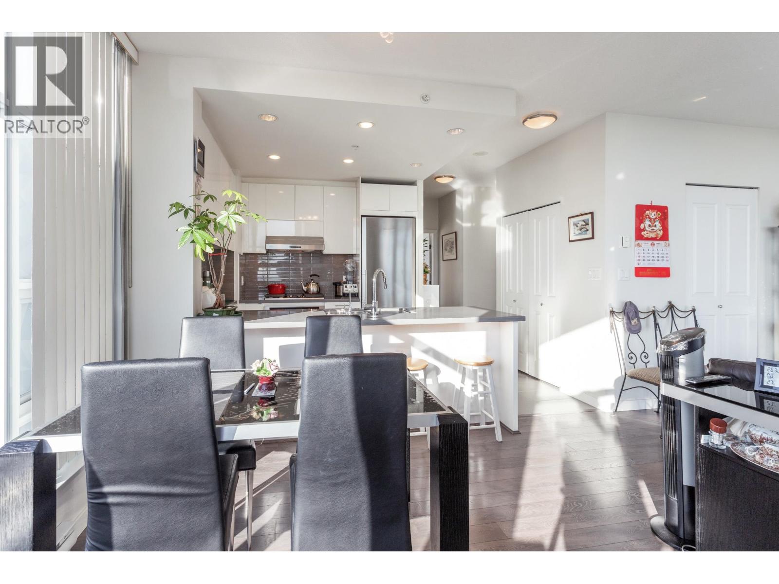 3806 4880 Bennett Street, Burnaby, British Columbia  V5H 0C1 - Photo 5 - R3096952