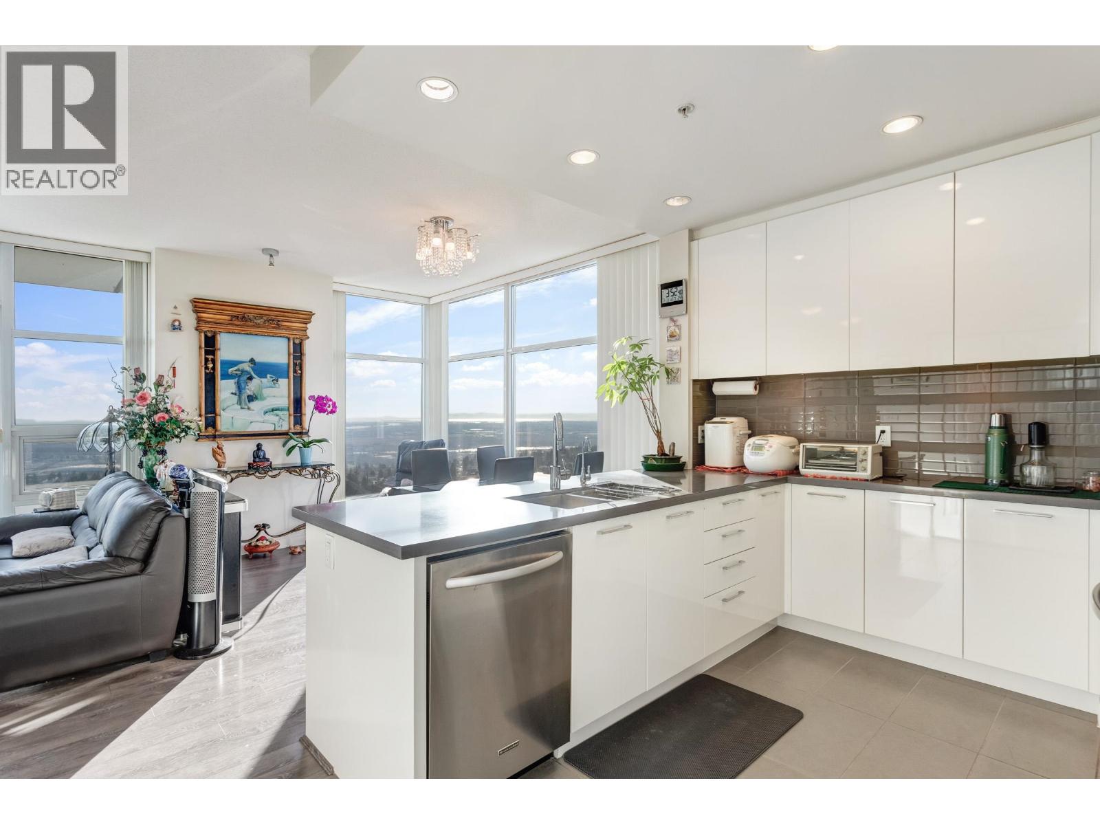 3806 4880 Bennett Street, Burnaby, British Columbia  V5H 0C1 - Photo 7 - R3096952