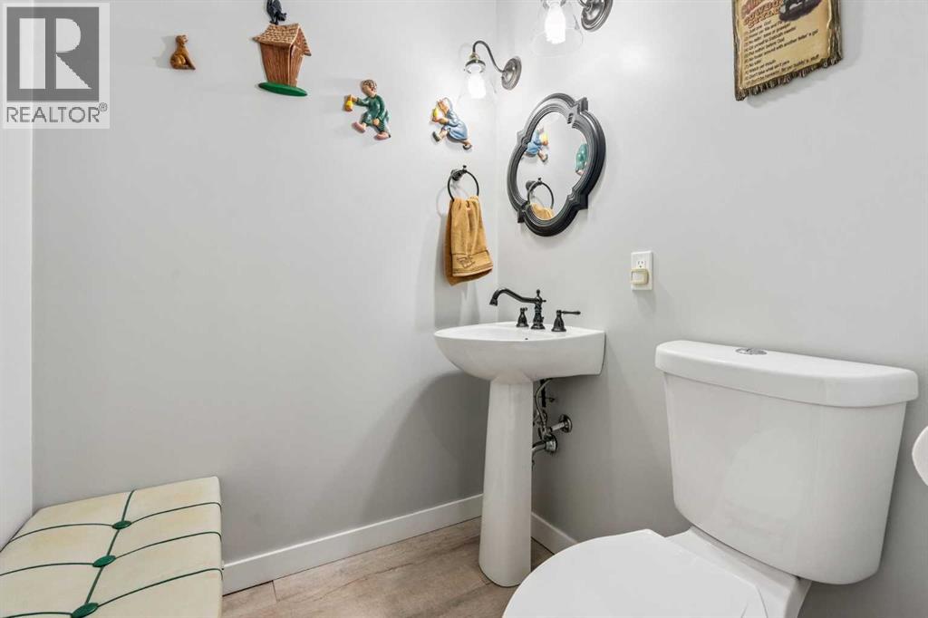 79 Baysprings Terrace Sw, Airdrie, Alberta  T4B 4A7 - Photo 14 - A2291150