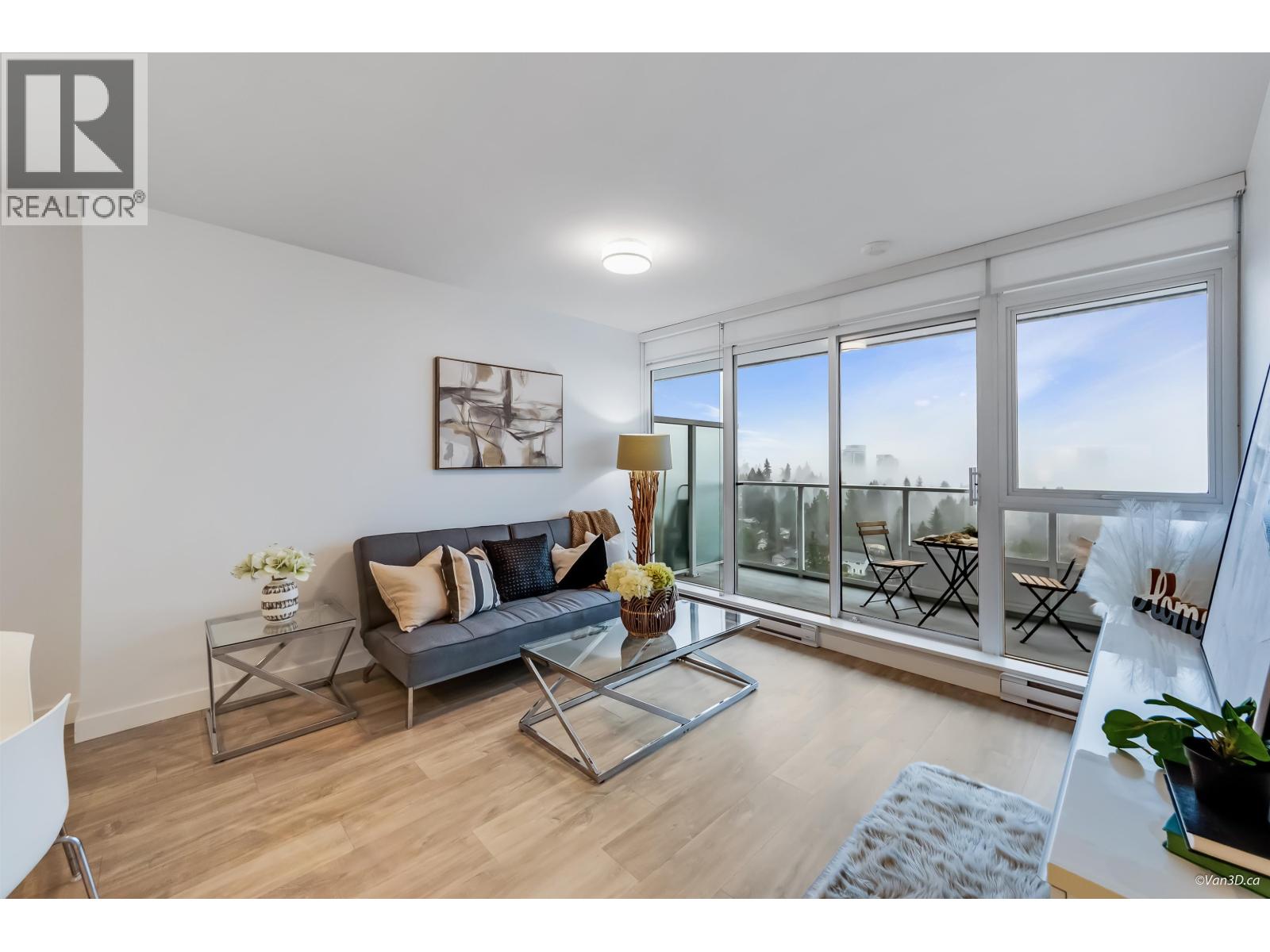 1402 525 Foster Avenue, Coquitlam, British Columbia  V3J 0H6 - Photo 5 - R3096576