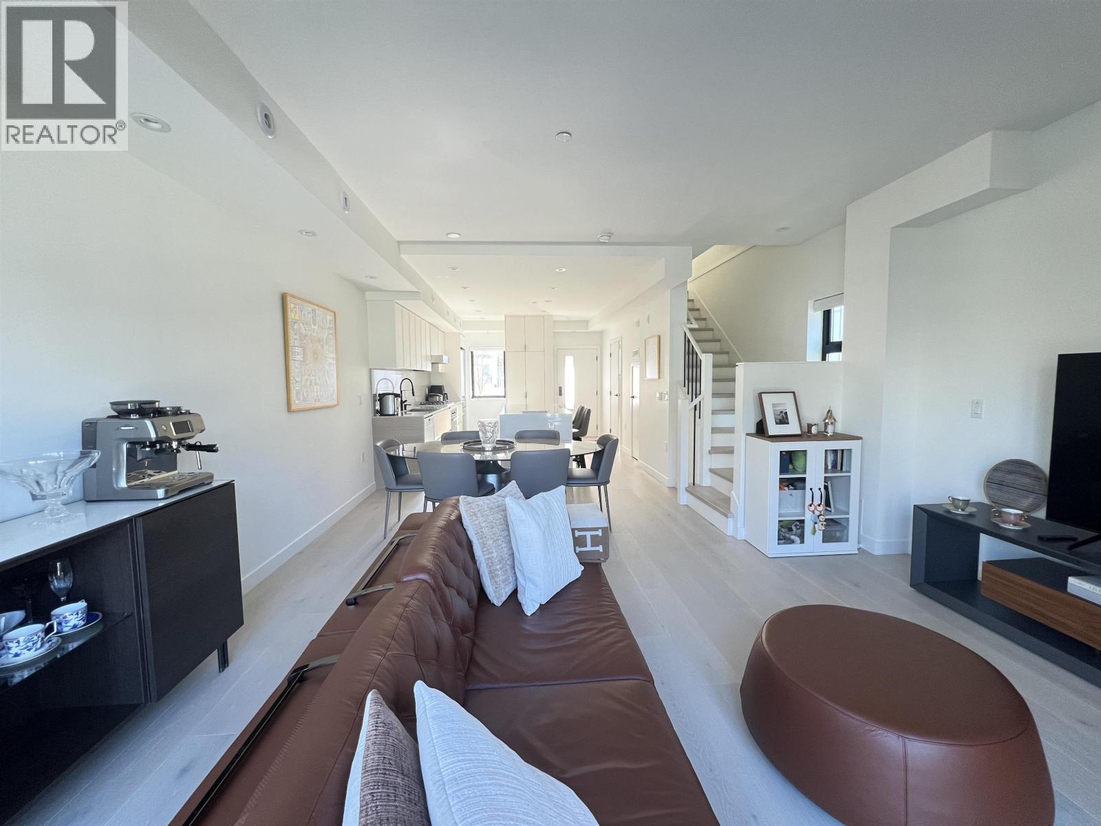 Listing Picture 11 of 40 : 34 530 W 28TH AVENUE, Vancouver / 溫哥華 - 魯藝地產 Yvonne Lu Group - MLS Medallion Club Member