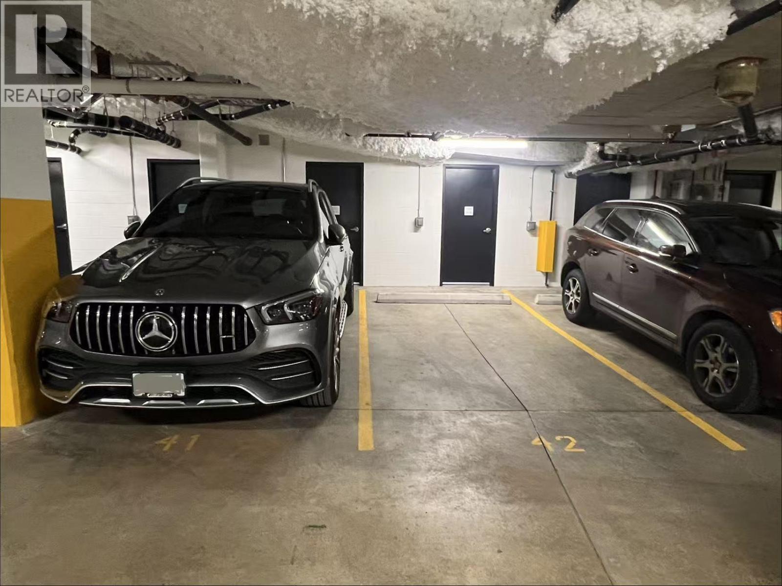 Listing Picture 39 of 40 : 34 530 W 28TH AVENUE, Vancouver / 溫哥華 - 魯藝地產 Yvonne Lu Group - MLS Medallion Club Member