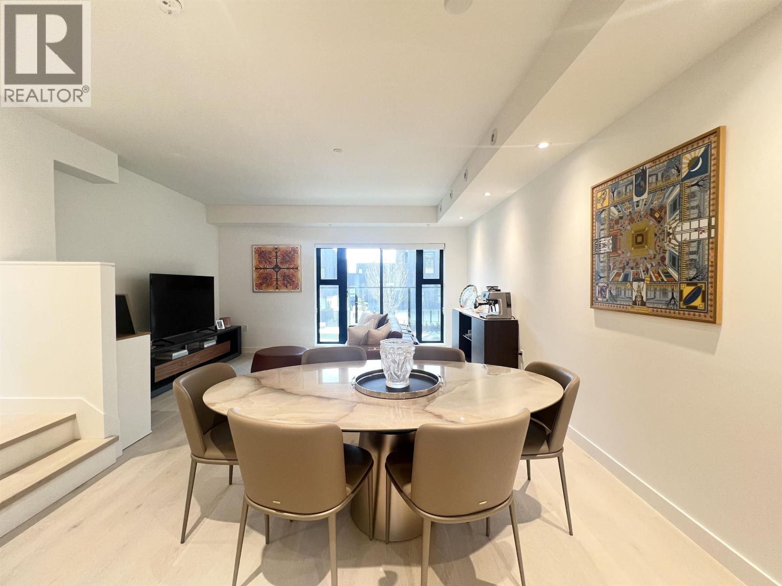 Listing Picture 7 of 40 : 34 530 W 28TH AVENUE, Vancouver / 溫哥華 - 魯藝地產 Yvonne Lu Group - MLS Medallion Club Member