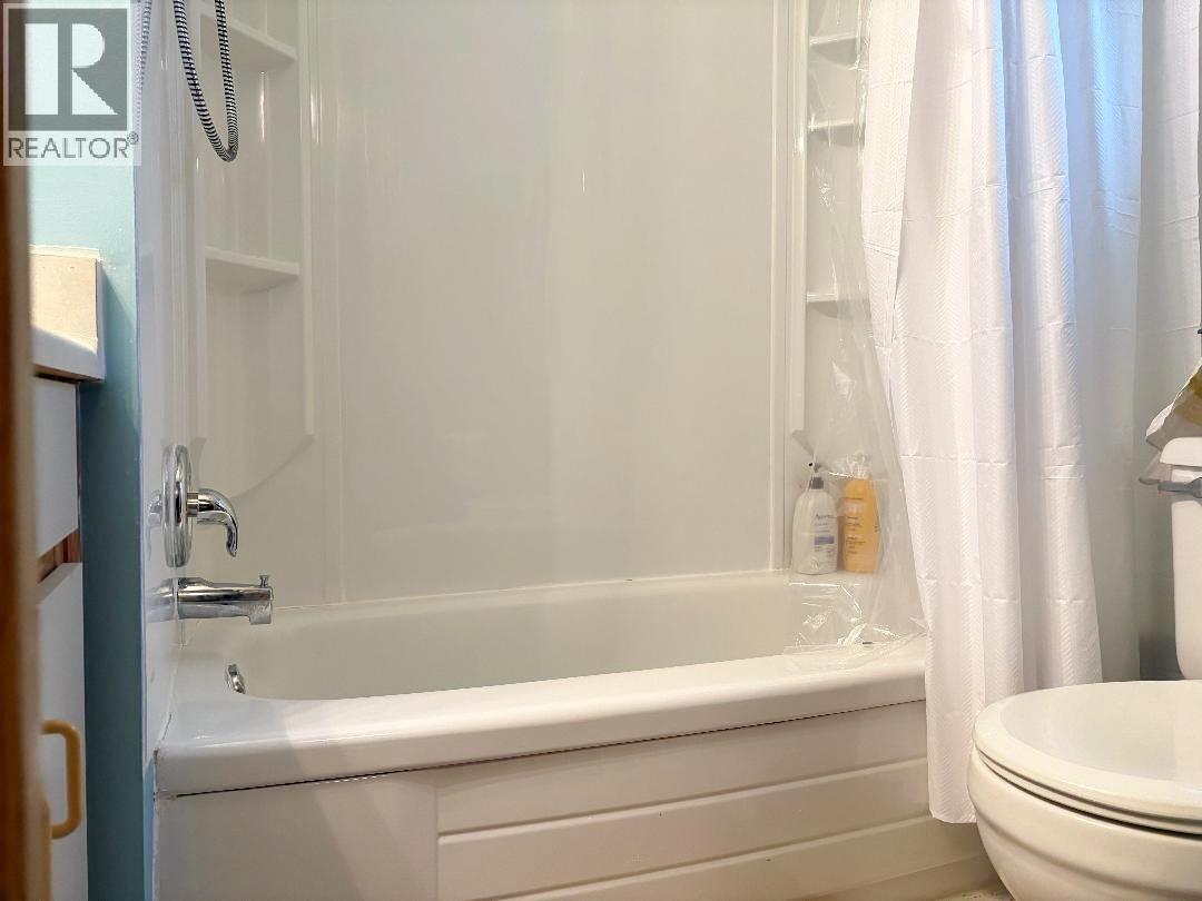 2038 Napier Street, Vancouver, British Columbia  V5L 5B7 - Photo 12 - R3097118