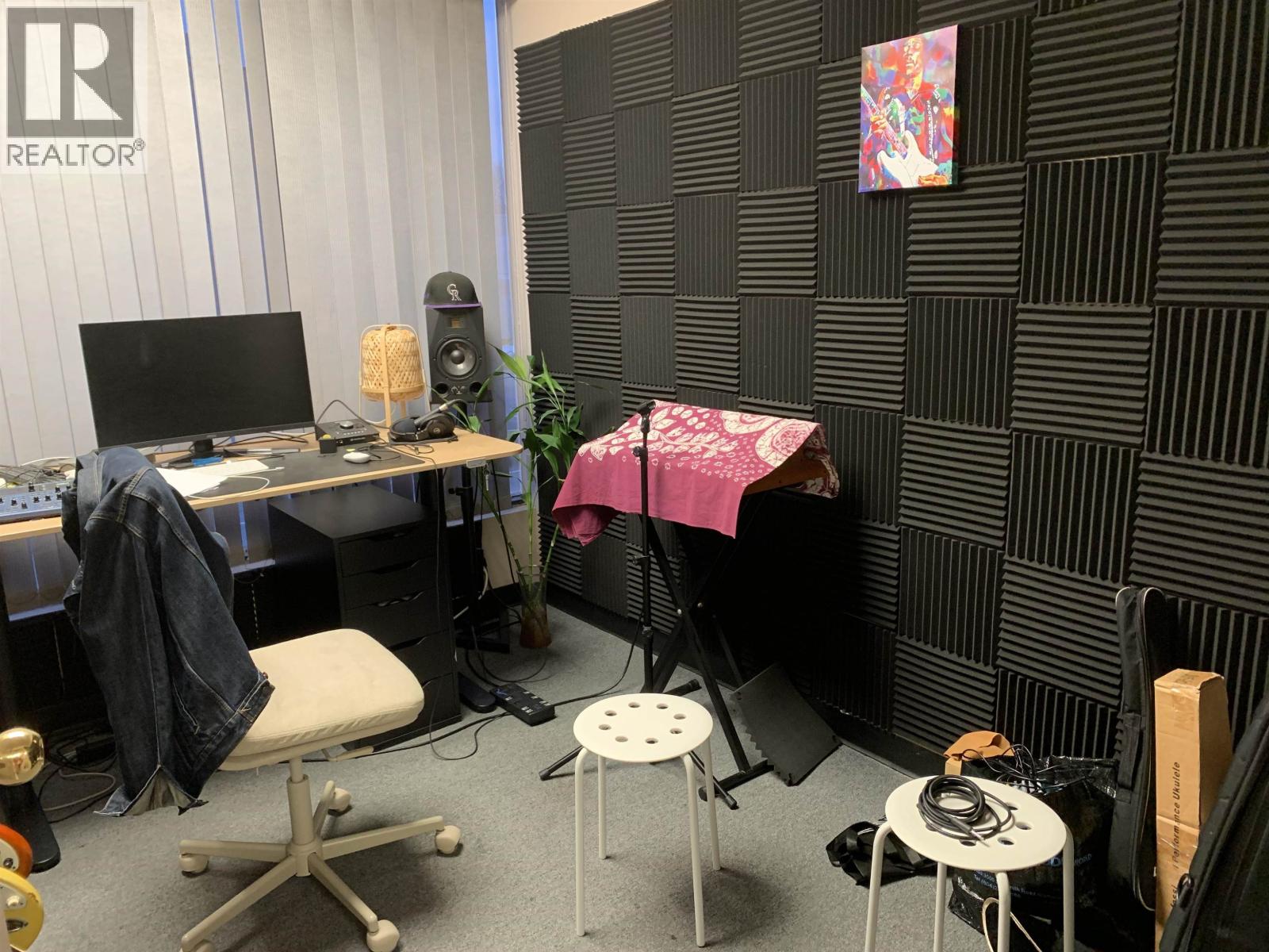 201 6151 Westminster Hwy, Richmond, British Columbia  V7C 4V4 - Photo 8 - C8076733