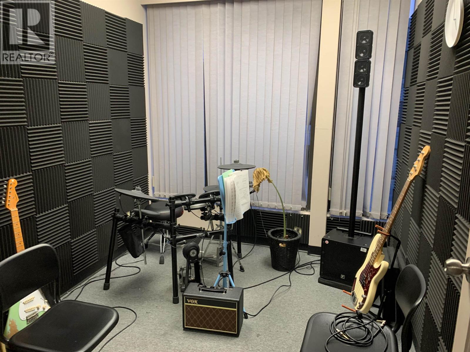 201 6151 Westminster Hwy, Richmond, British Columbia  V7C 4V4 - Photo 6 - C8076733