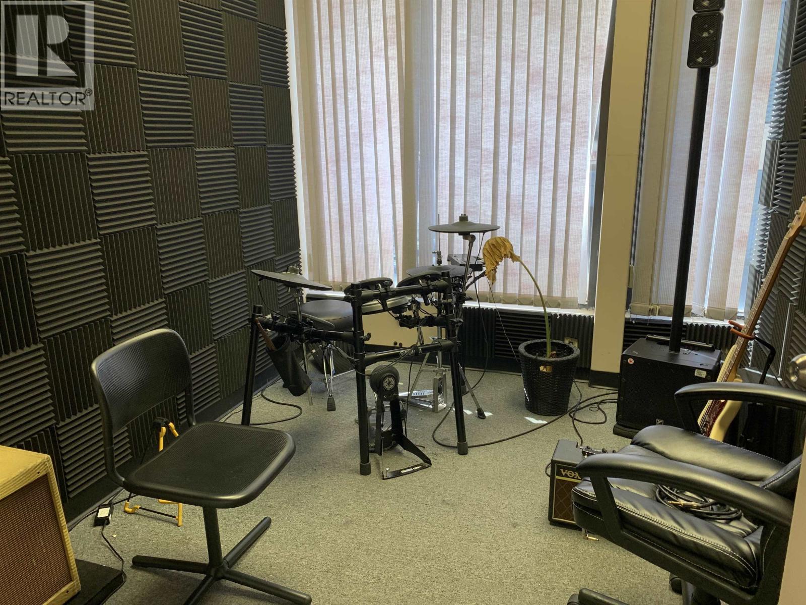 201 6151 Westminster Hwy, Richmond, British Columbia  V7C 4V4 - Photo 3 - C8076733