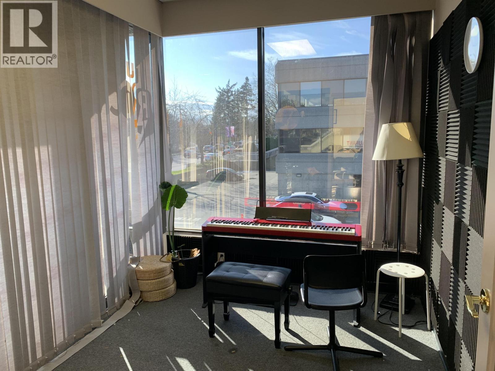 201 6151 Westminster Hwy, Richmond, British Columbia  V7C 4V4 - Photo 2 - C8076733