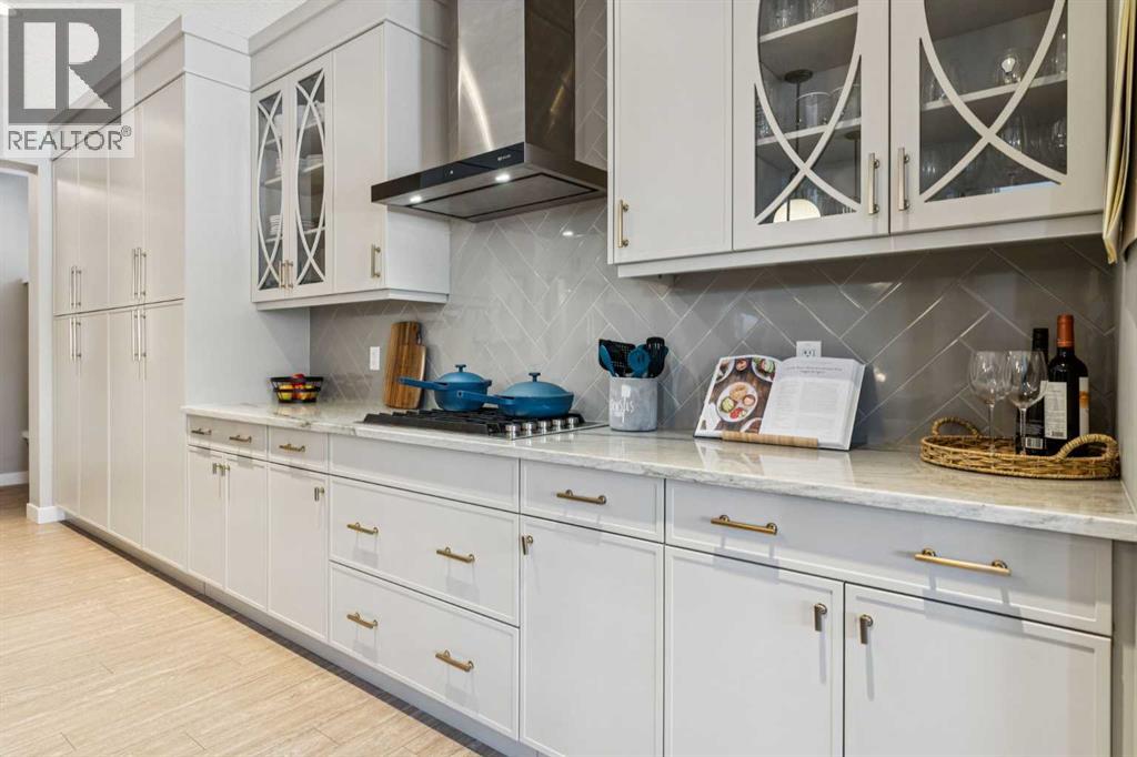 17 Cranbrook Circle Se, Calgary, Alberta  T3M 2J5 - Photo 8 - A2288102