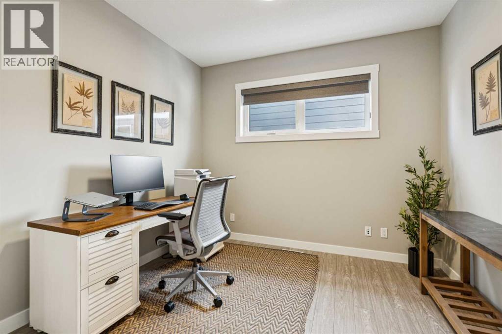 17 Cranbrook Circle Se, Calgary, Alberta  T3M 2J5 - Photo 6 - A2288102