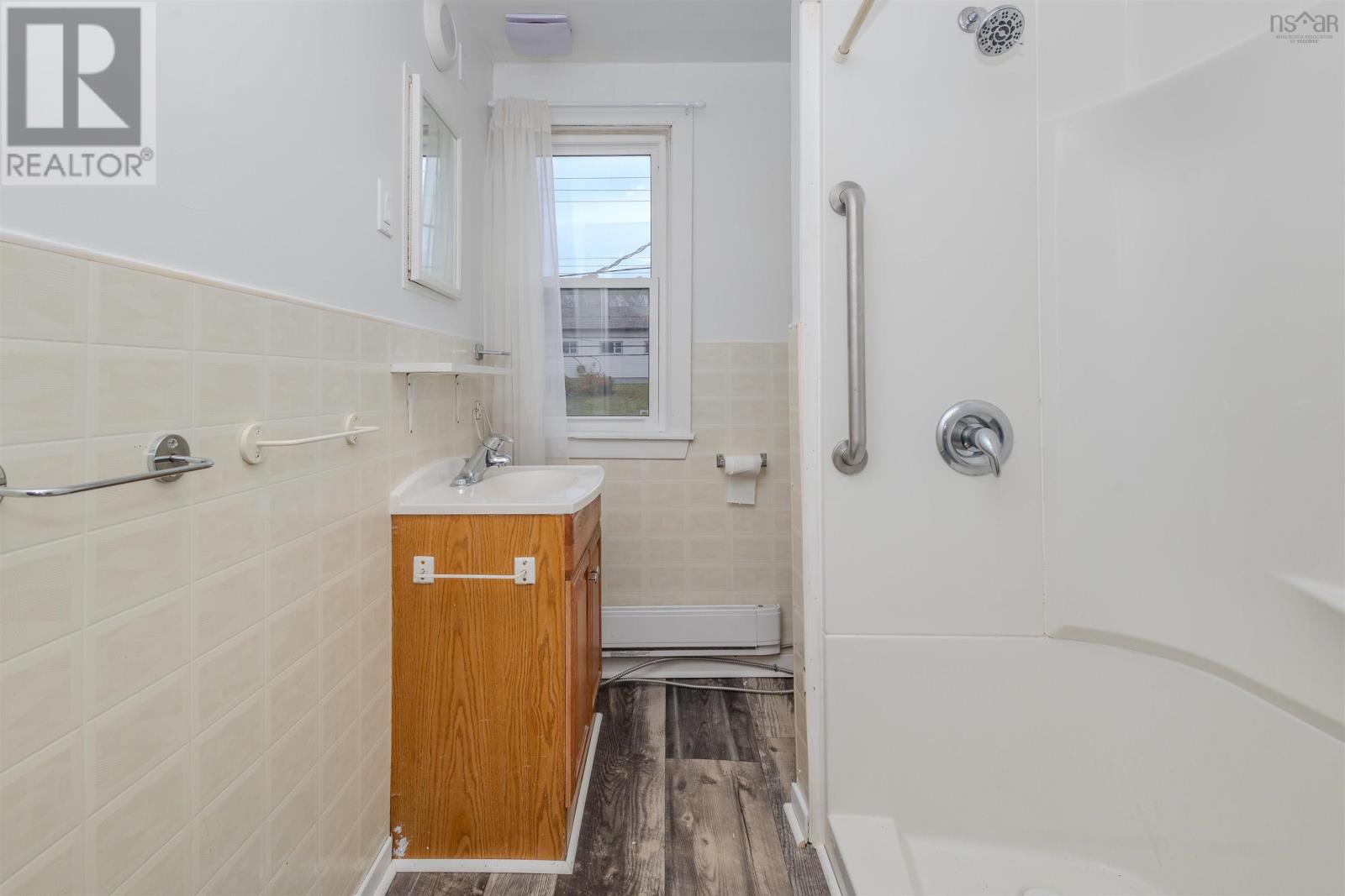 214 Alexandra Street, Sydney, Nova Scotia  B1P 2E8 - Photo 26 - 202601292
