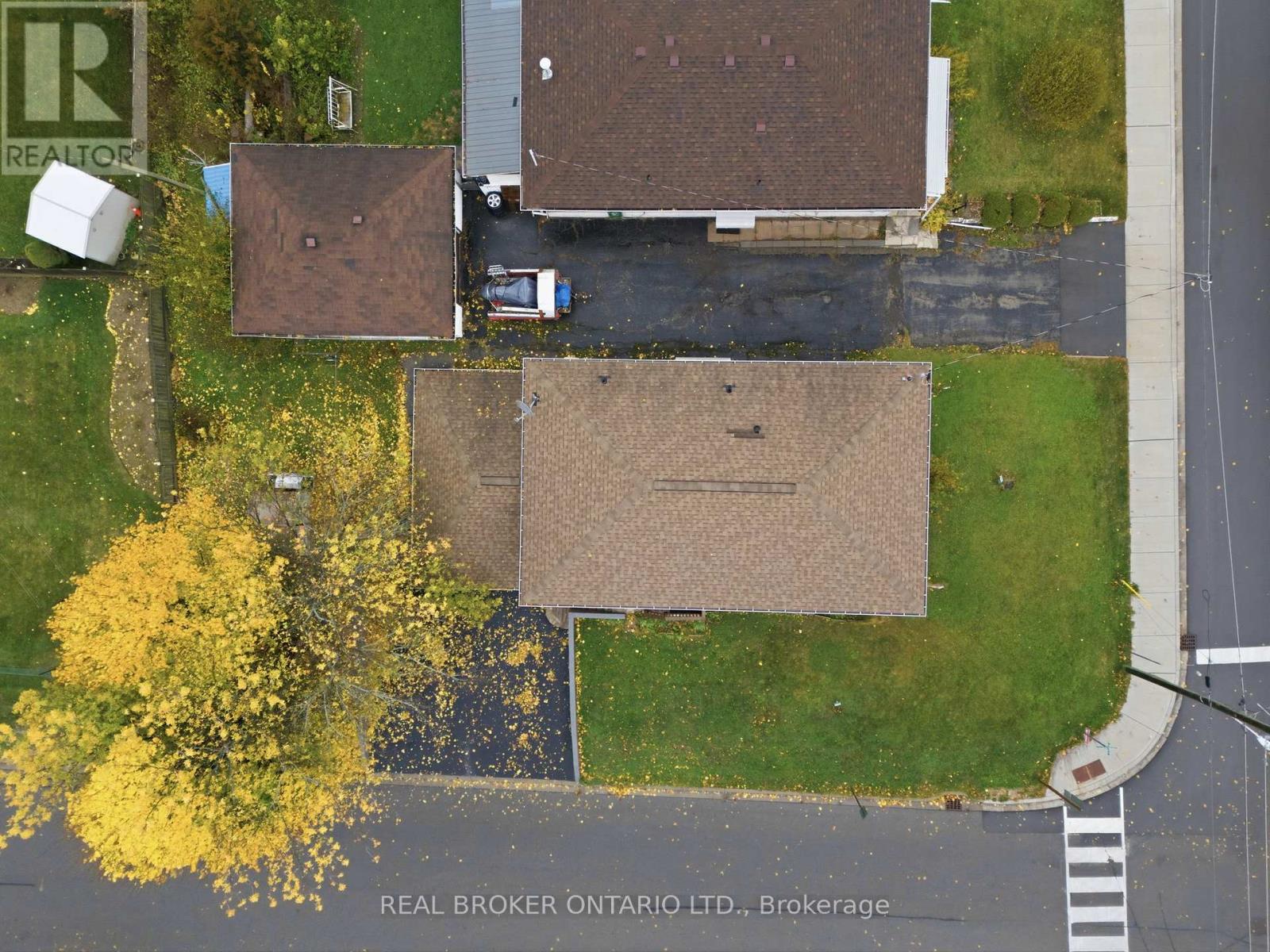 31 Oakwood Ave Avenue, Norfolk, Ontario  N3Y 1H5 - Photo 7 - X12721716