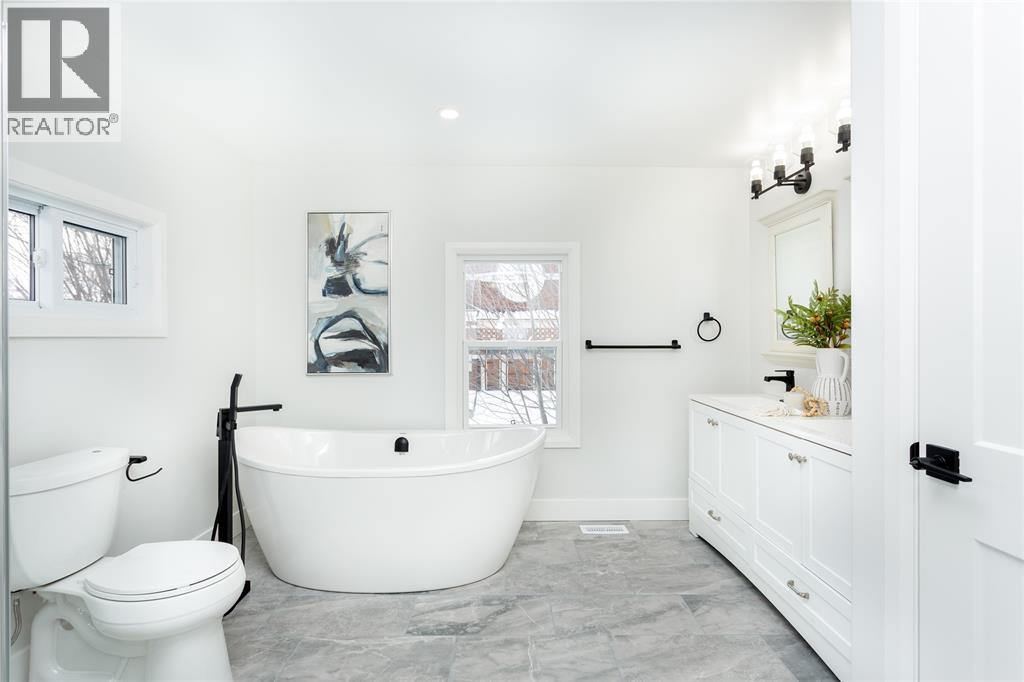 401 Devine Street, Sarnia, Ontario  N7T 1V6 - Photo 29 - 26004710