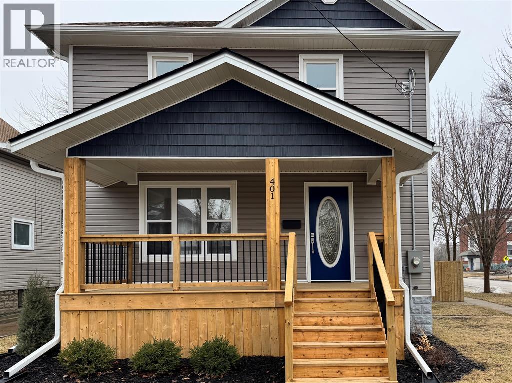 401 Devine Street, Sarnia, Ontario  N7T 1V6 - Photo 3 - 26004710