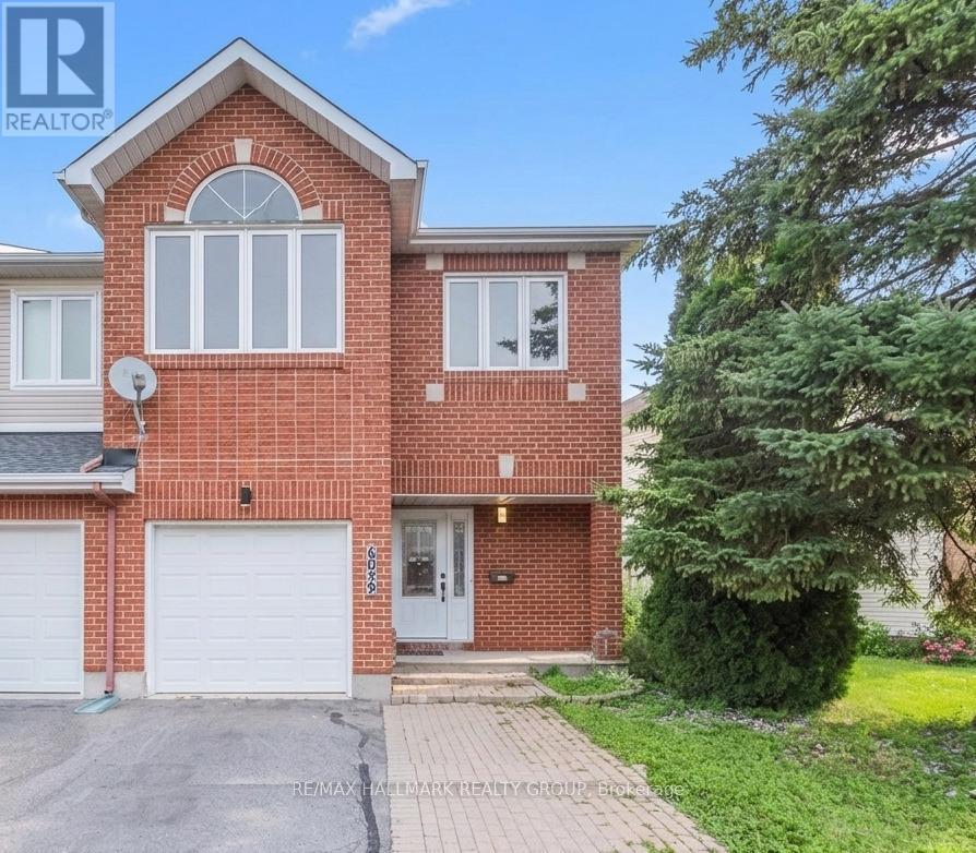 6059 PINEGLADE CRESCENT, Ottawa, Ontario