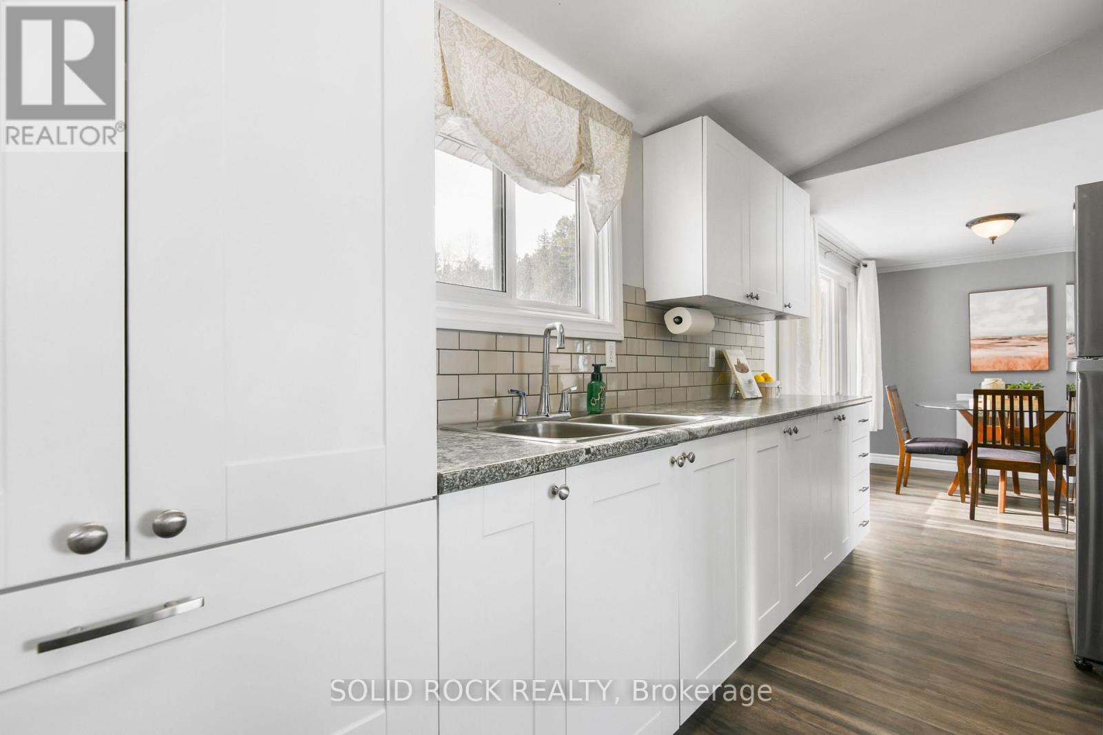 2496 River Road, Mcnab/braeside, Ontario  K0A 1G0 - Photo 21 - X12857562