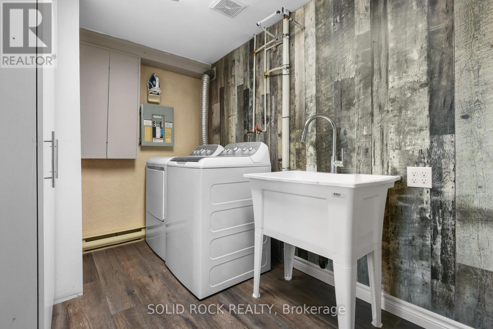 2496 River Road, Mcnab/braeside, Ontario  K0A 1G0 - Photo 35 - X12857562