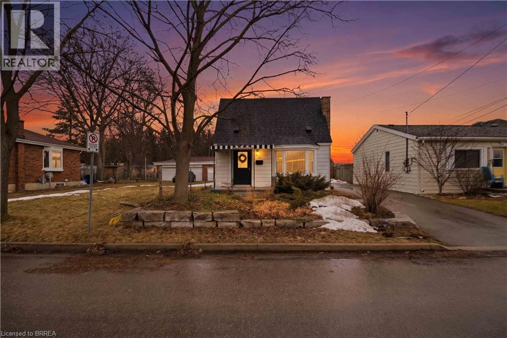 112 Harold Avenue, Brantford, Ontario  N3T 1W4 - Photo 2 - 40808651